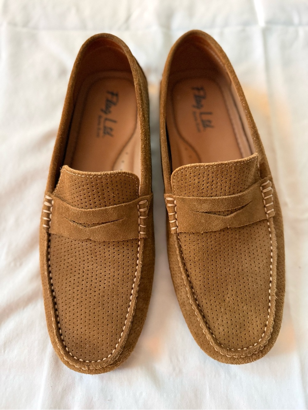 Flag Ltd. Mens Tan Suede Penny Loafers
